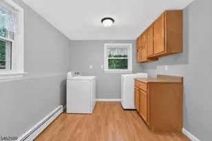 8 Molly Bee Rd, Raritan Township, NJ 08822 - Photo 14