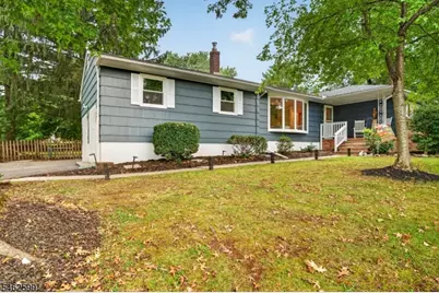 8 Molly Bee Rd, Raritan Township, NJ 08822 - Photo 1