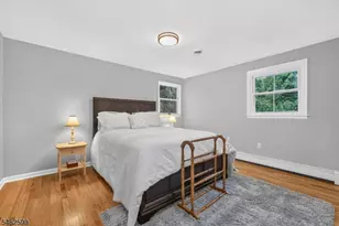 8 Molly Bee Rd, Raritan Township, NJ 08822 - Photo 24