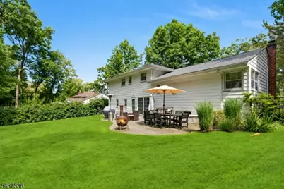 33 Douglas Dr, Montville Township, NJ 07082 - Photo 26