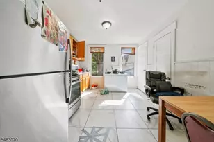 142 Greenwood Ave, East Orange, NJ 07017 - Photo 4