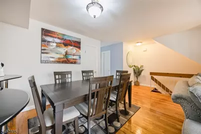 306 Arsdale Ter, Union Township, NJ 07083 - Photo 2