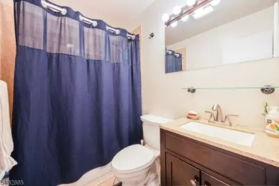306 Arsdale Ter, Union Township, NJ 07083 - Photo 10