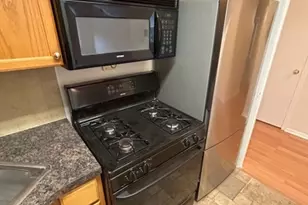285 Aycrigg Ave, Passaic, NJ 07055 - Photo 12
