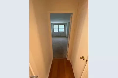 285 Aycrigg Ave #3D, Passaic, NJ 07055 - Photo 18