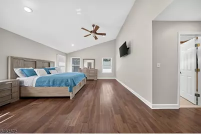 58 Fox Chase Ln, Roxbury Township, NJ 07852 - Photo 32