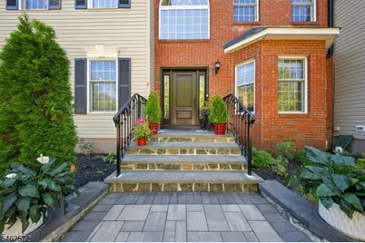58 Fox Chase Ln, Roxbury Township, NJ 07852 - Photo 2