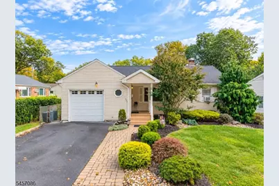 1090 Milton Blvd, Rahway, NJ 07065 - Photo 1