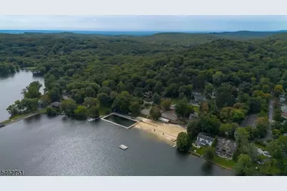 42 Fayson Lake Rd, Kinnelon, NJ 07405 - Photo 36