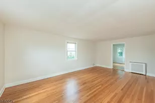 38 Avondale Ave, Clifton, NJ 07013 - Photo 10