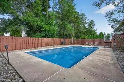 7 Crest Dr, East Hanover Township, NJ 07936 - Photo 42