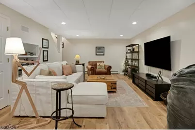 32 W Main St, Mendham, NJ 07945 - Photo 24