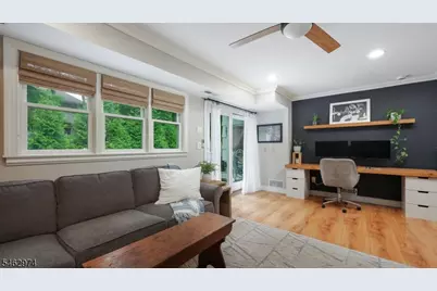 2292 Sunrise Ct, Scotch Plains Township, NJ 07076 - Photo 20