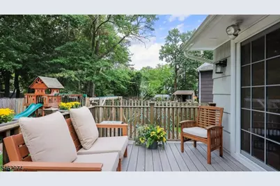 2292 Sunrise Ct, Scotch Plains Township, NJ 07076 - Photo 12