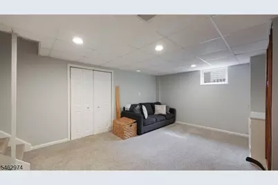 2292 Sunrise Ct, Scotch Plains Township, NJ 07076 - Photo 30
