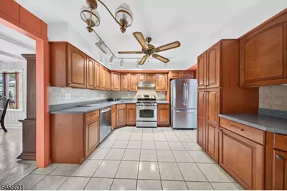 87 Lafayette St, Piscataway Township, NJ 08854 - Photo 12