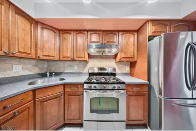 87 Lafayette St, Piscataway Township, NJ 08854 - Photo 14