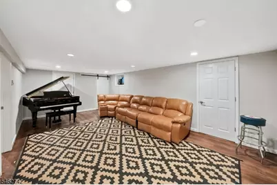 17 Harrison Ave, Long Hill Township, NJ 07933 - Photo 24