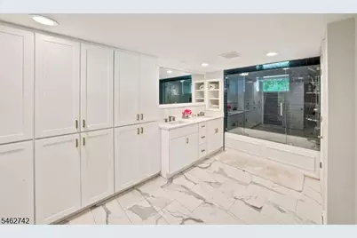 17 Harrison Ave, Long Hill Township, NJ 07933 - Photo 26