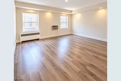 38B Colfax Manor, Roselle Park, NJ 07204 - Photo 4