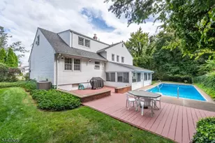 121 Bender Dr, Clifton, NJ 07013 - Photo 32