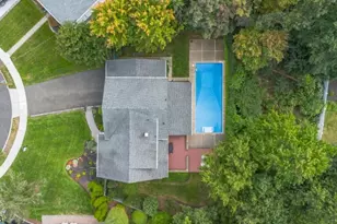 121 Bender Dr, Clifton, NJ 07013 - Photo 2