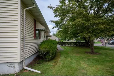 2281 Morse Ave, Scotch Plains Township, NJ 07076 - Photo 6