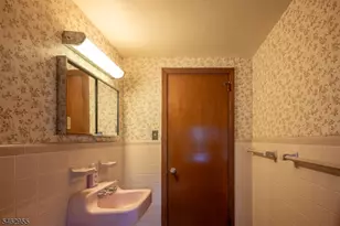 2281 Morse Ave, Scotch Plains Township, NJ 07076 - Photo 30