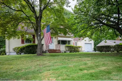 2281 Morse Ave, Scotch Plains Township, NJ 07076 - Photo 2