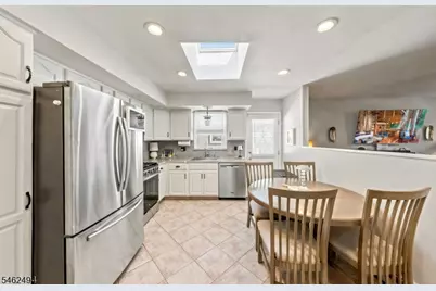 1446 Lambert St, Rahway, NJ 07065 - Photo 10
