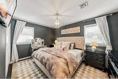 1446 Lambert St, Rahway, NJ 07065 - Photo 14
