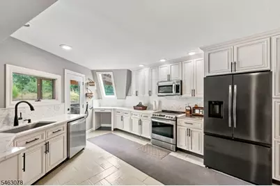 224 Holland Mt Rd, Jefferson Township, NJ 07438 - Photo 8