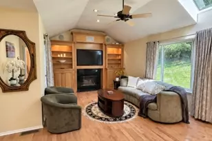 4 Eckhardt Cir, Montville Township, NJ 07045 - Photo 8