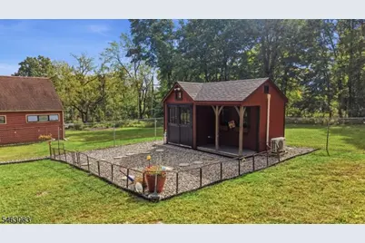 4 Spring Ln, Washington Township, NJ 07853 - Photo 44