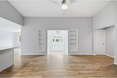 4 Spring Ln, Washington Township, NJ 07853 - Photo 8