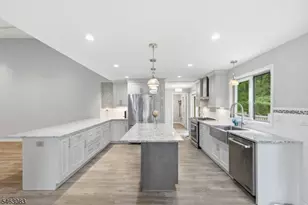 4 Spring Ln, Washington Township, NJ 07853 - Photo 14