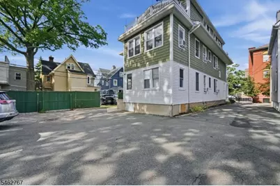 16 Munn St #3, Montclair, NJ 07042 - Photo 24