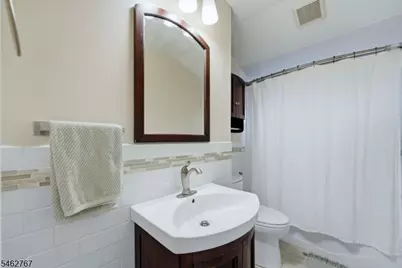16 Munn St #3, Montclair, NJ 07042 - Photo 16