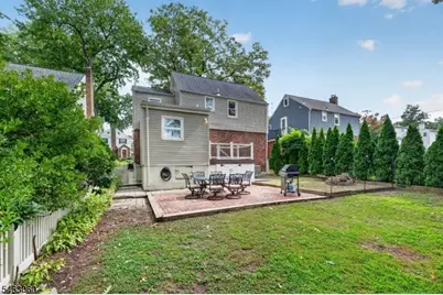 31 Freeman Pl, Nutley, NJ 07110 - Photo 24