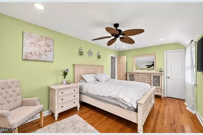 31 Freeman Pl, Nutley, NJ 07110 - Photo 16