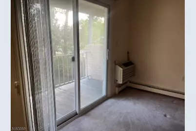 406 Cranbury Rd Apt #3, East Brunswick Township, NJ 08816 - Photo 4