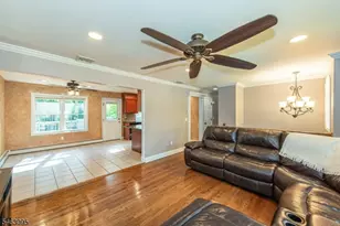 33 Lakeside Ave, Bloomingdale, NJ 07403 - Photo 6