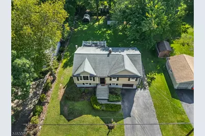 33 Lakeside Ave, Bloomingdale, NJ 07403 - Photo 40
