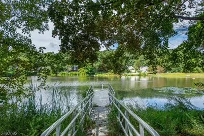 33 Lakeside Ave, Bloomingdale, NJ 07403 - Photo 44