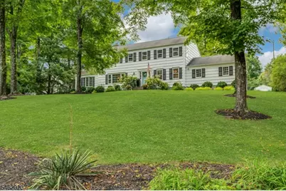 122 N Maple Ave, Bernards Township, NJ 07920 - Photo 2