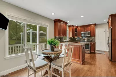 122 N Maple Ave, Bernards Township, NJ 07920 - Photo 10