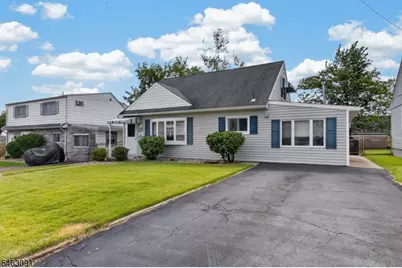 107 Cherry St, Woodbridge Township, NJ 08830 - Photo 2