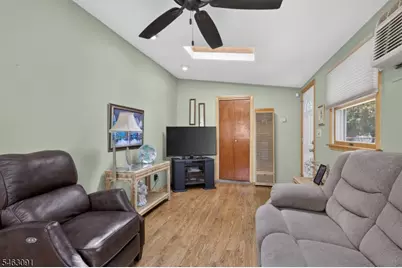 107 Cherry St, Woodbridge Township, NJ 08830 - Photo 8