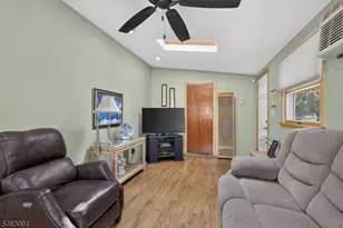 107 Cherry St, Woodbridge Township, NJ 08830 - Photo 8