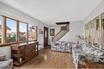 107 Cherry St, Woodbridge Township, NJ 08830 - Photo 4